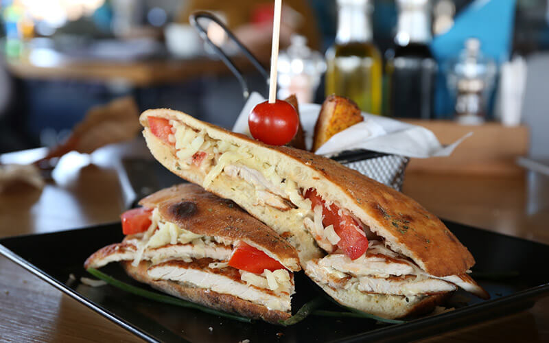 Sendvič sa ćuretinom