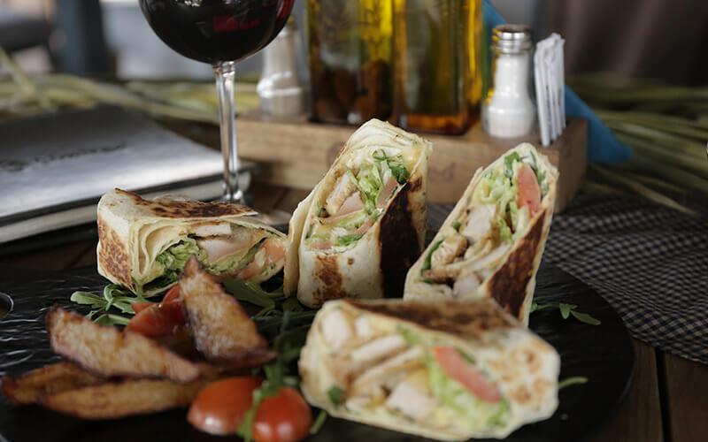 T6 tortilja sa ćuretinom